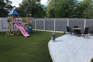 View 14 from project Artificial Grass & Lawns