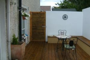 View 6 from project Small Garden Makeover, Bray